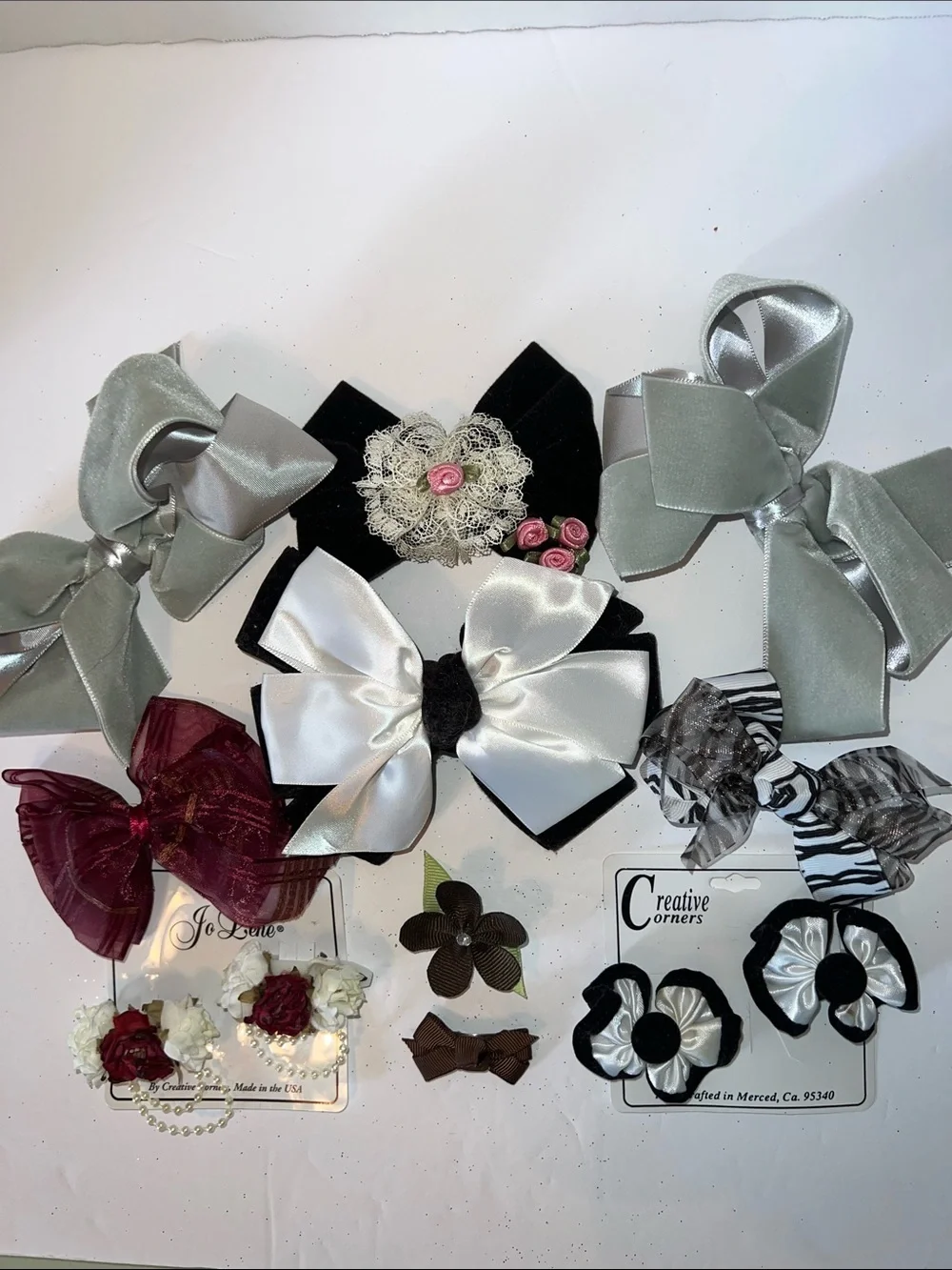 Kids Bow Collection Assorted Colors and Sizes​